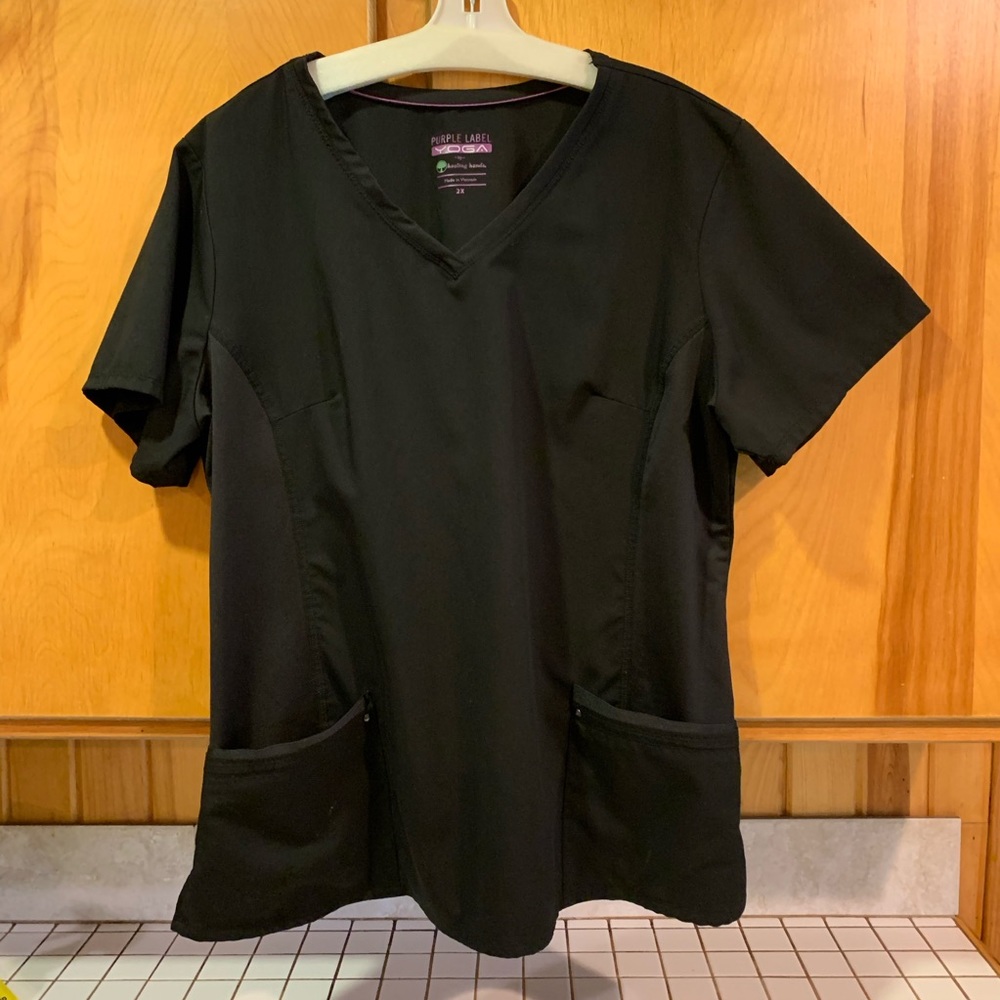 Purple Label Yoga by healing hands scrub top